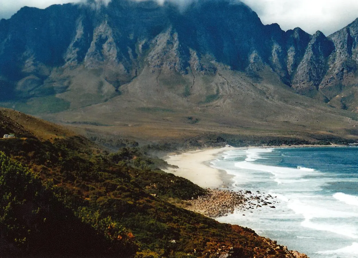 Nagua Bay Apartment Gordons Bay